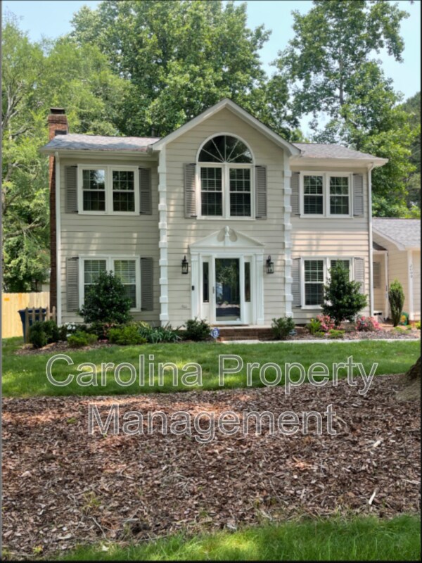 Photo - 2000 Mill House Ln