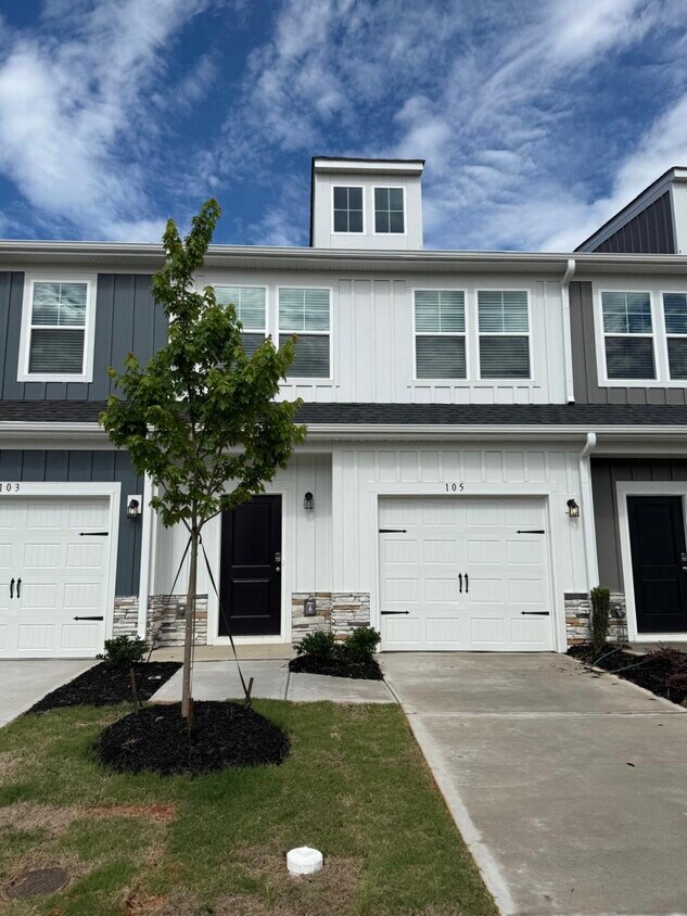 Photo - 105 Santorini Way (Mauldin, SC)