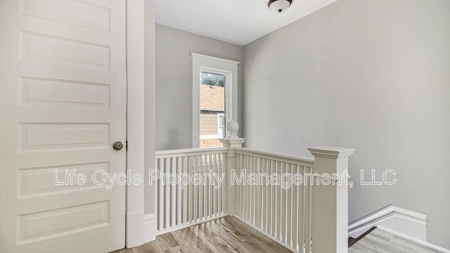 Photo - 1312 Hamilton Ave NW