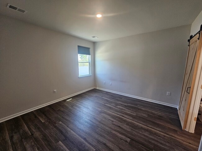 Photo - 3131 Fair Ridge Way