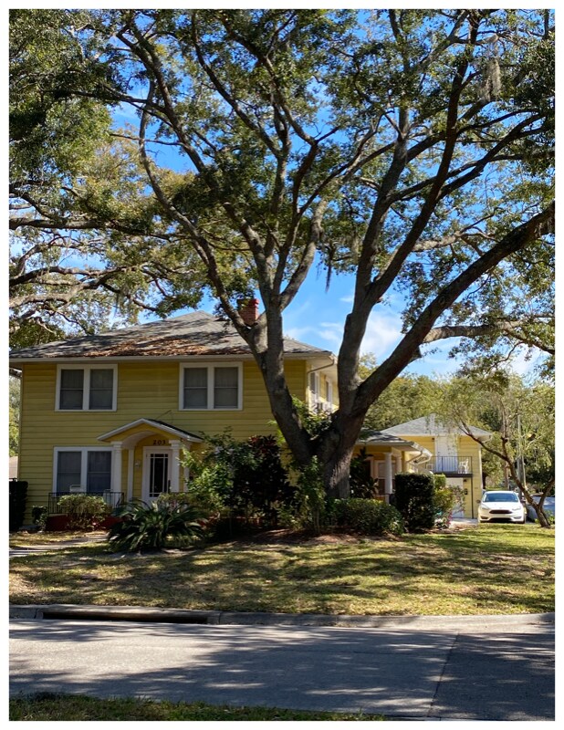 Photo - 203 N Dillard St House