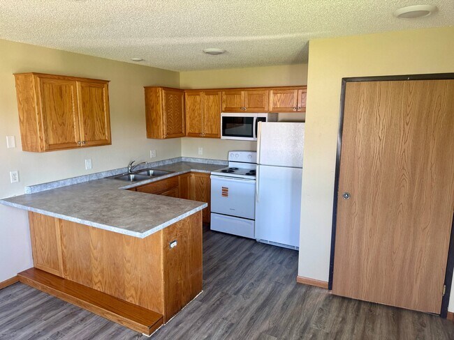Photo - 174 Main St Unit 2A
