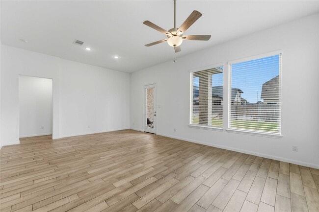 Photo - 7215 Mellow Gln Wy