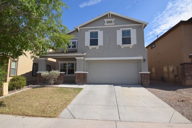 Building Photo - Spacious 3 bedroom 2.5  bath home with a loft