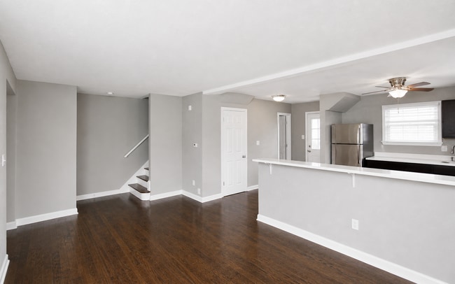 Warwick Court Townhomes
