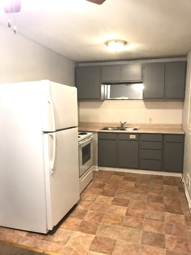 Photo - Move In Ready Cozy 3 bedroom