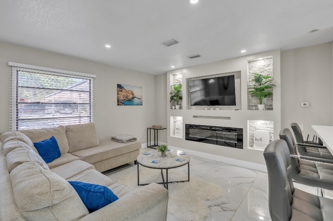 Photo - 4501 Bray Rd Unit A