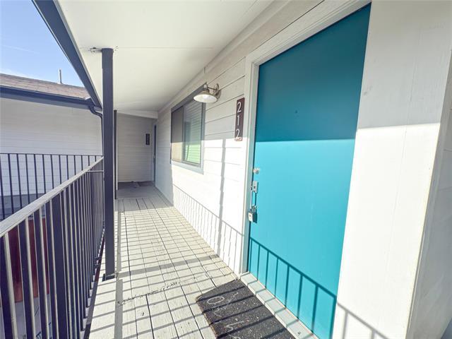 Photo - 4526 Munger Ave Unit 212