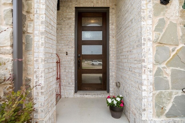 Photo - 1904 Frediano Ln