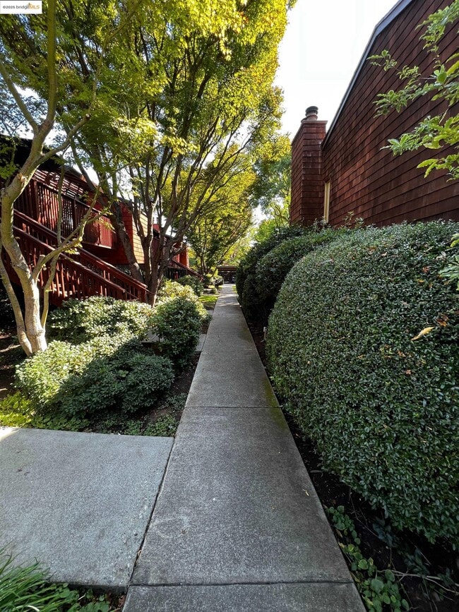 Photo - 1455 Latour Ln Unit 20