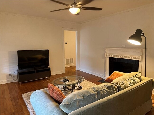 Photo - 1854 Virginia Ave Unit 1