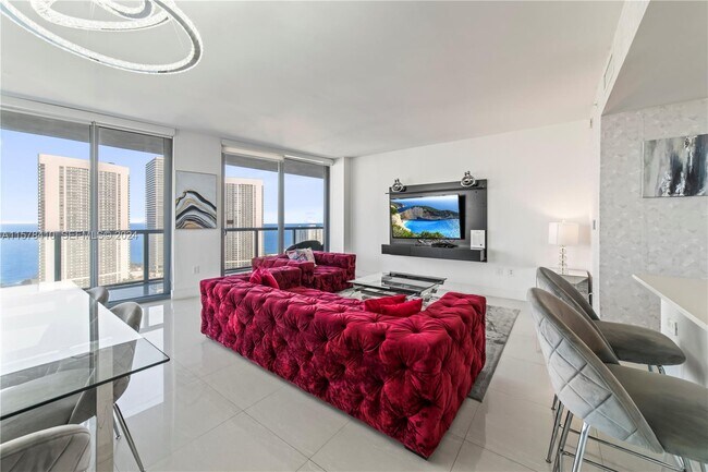 Photo - 2600 E Hallandale Beach Blvd Unit T2802