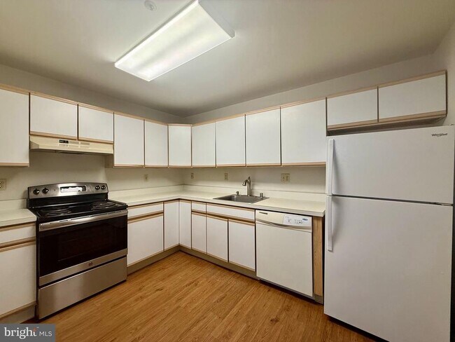 Photo - 1203 Gilpin Ave Unit 2