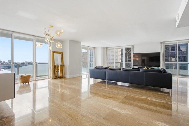 Photo - 50 Biscayne Blvd Unidad # 2510