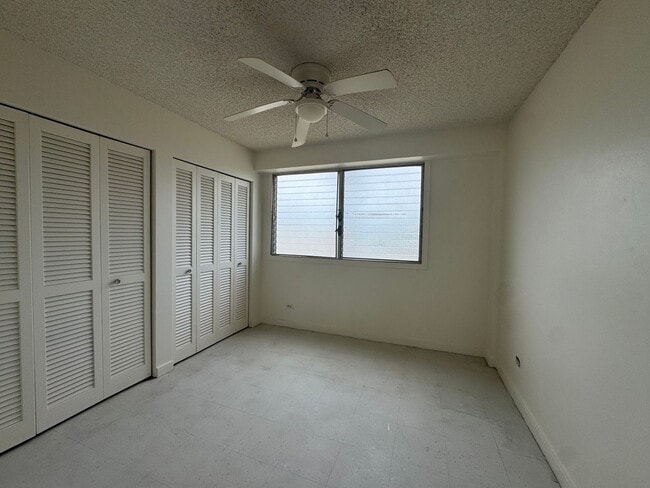 Photo - 1003 Kapahulu Ave Unit 303