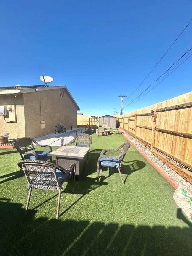 Photo - Gorgeous 3 Bedroom 2 Bathroom Home with Solar