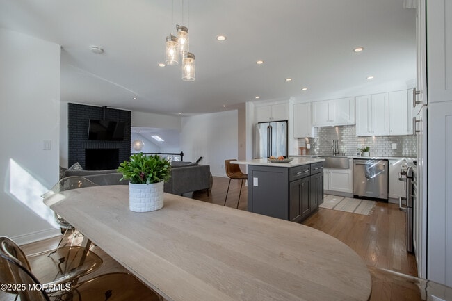 Photo - 60 Brookside Ln