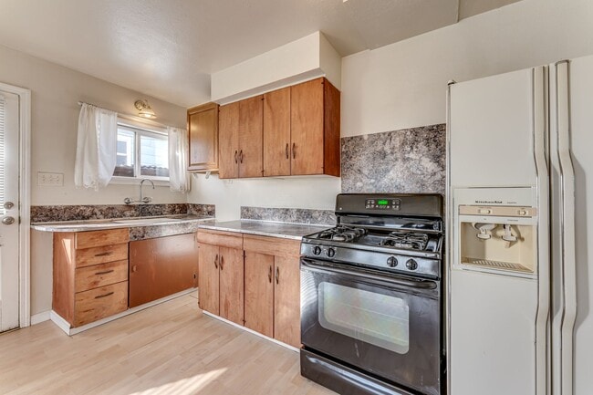 Photo - Sparks Duplex