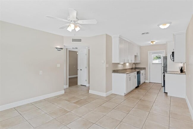 Photo - 211 20th Ave