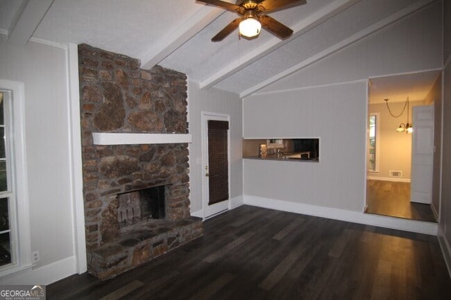 Photo - 3765 Manor House Dr