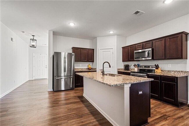 5120 Minnow Ln