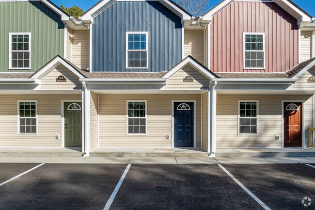 Photo - 1655 Evans Rd