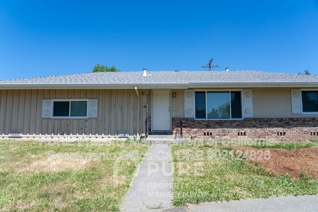 Photo - 2331 Irma Way House