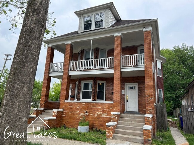 Building Photo - 1646 McKinstry St Unit 1646: 1F McKinstry