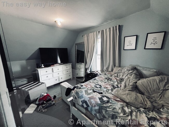 Photo - 509 Medford St Unidad #2