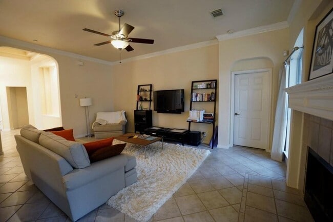 Photo - 3224 Burks Ln