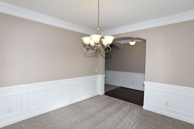 Photo - 179 Byron Dr