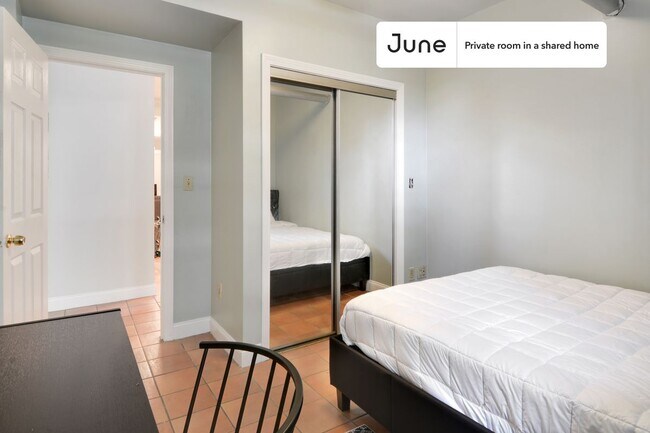 Photo - Room in Shared 5 bed/3 bath home Unidad A