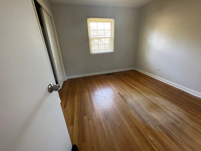 Photo - 720 Dandridge Dr