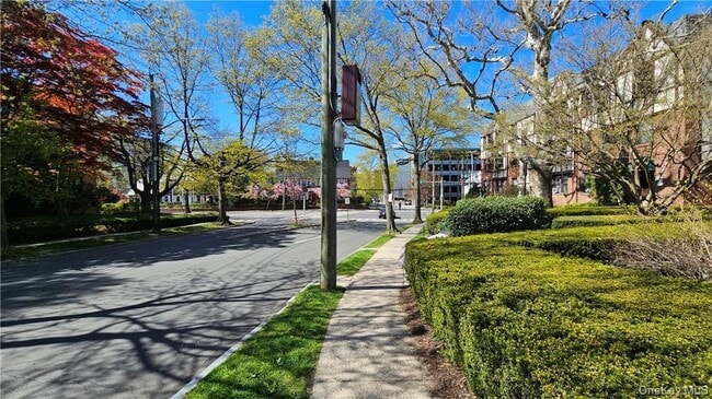 Photo - 3 Greenridge Ave Unidad D7