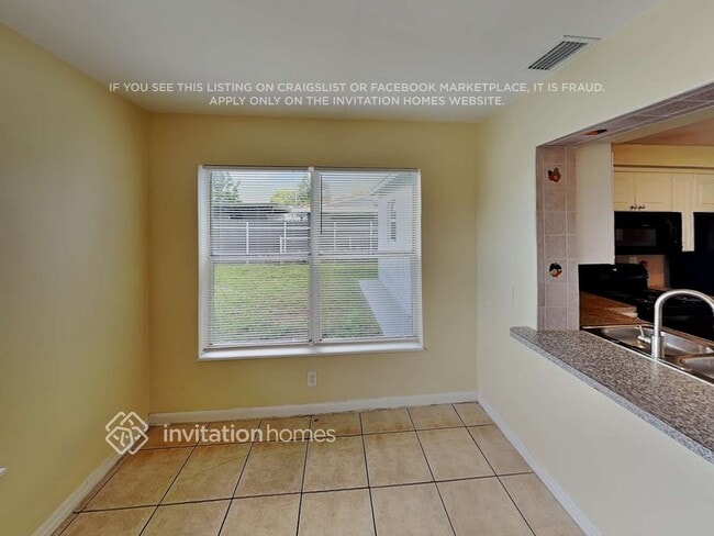 Photo - 6561 Thomas St