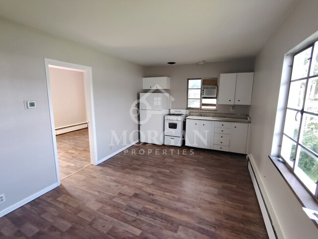 Photo - 338 S Pendleton Ave