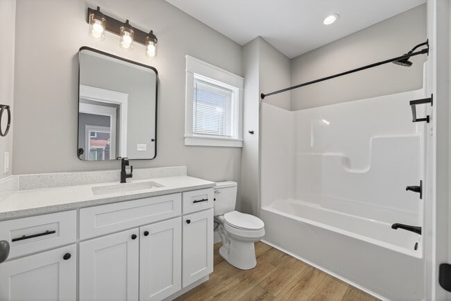 Photo - 1120 N College Ave, Bloomington, IN 47404