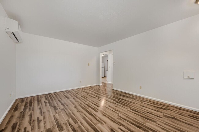 Photo - 720 Pierce St Unit 720 Pierce Street - C