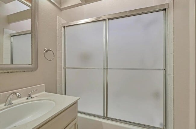 Photo - 3655 Birchwood Terrace Unit 312