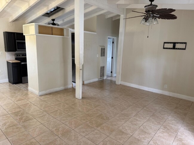 Photo - 804 SW 24th Ave