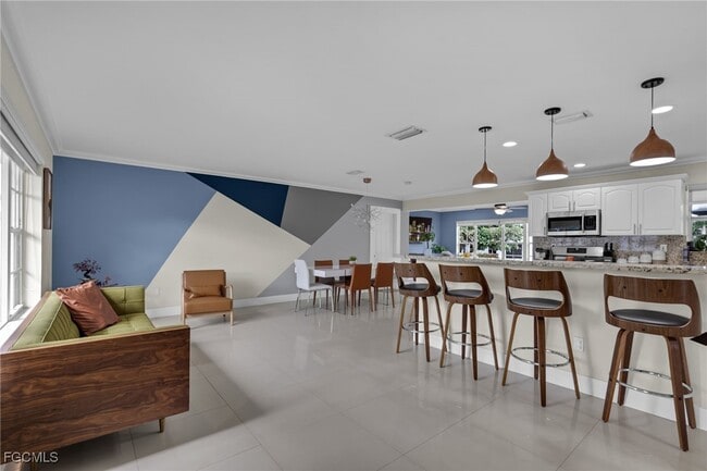 Building Photo - 1815 SW 85th Ct