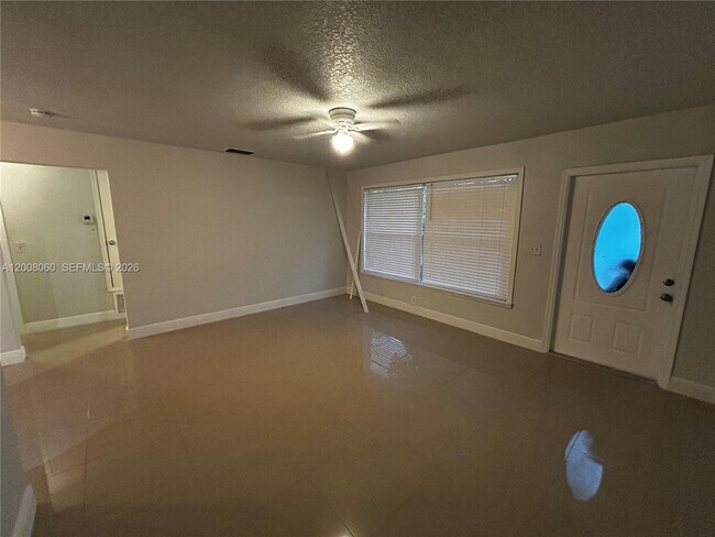 Photo - 2960 NW 68th Way