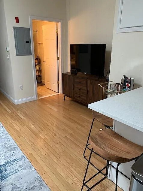 Photo - 243 Northampton St Unit 4