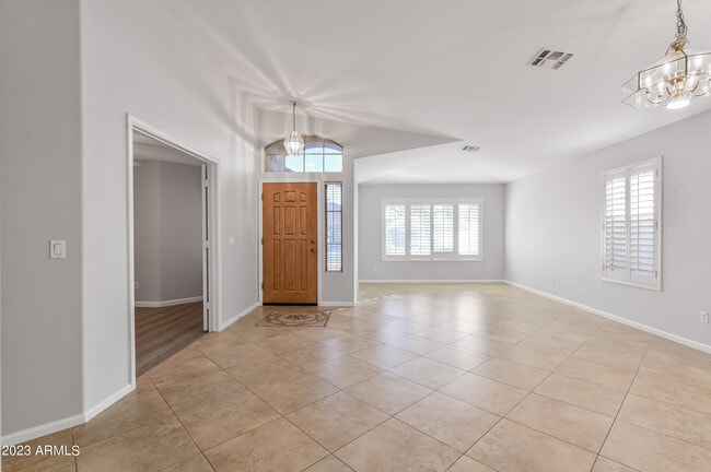 Photo - 4728 E South Fork Dr