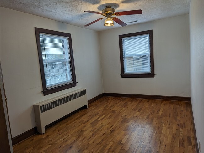 Bdrm 1- Entry View - 69 E First St Unit Apt #301