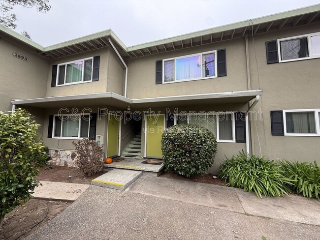 Building Photo - 2895 Capitola Rd Unit 15