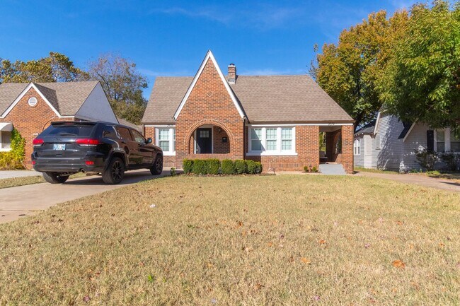 Photo - Beautiful Remodeled 1BD/1BTH Home In Crest...