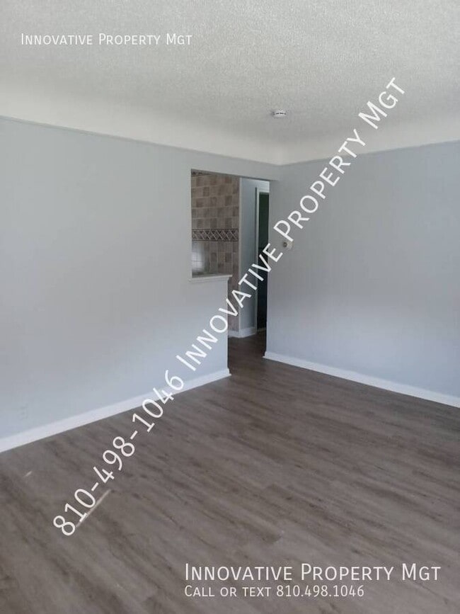 Photo - 2002 Santa Barbara Dr