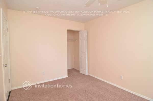 Photo - 13336 Laraway Dr