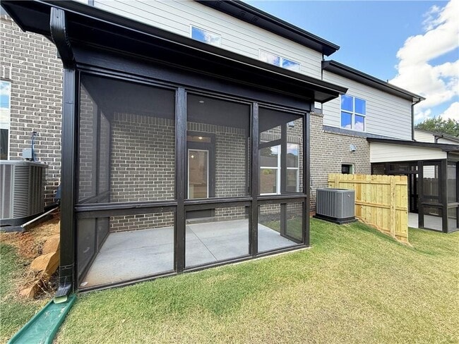 Photo - 5722 Urban Vlg Wy